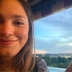 Meet your Posher, Stephanny